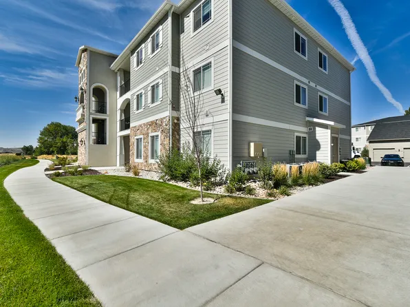 249 W Ridge Rd, Saratoga Springs, UT 84045