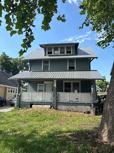 2410 Crown Point Ave #MAIN Photo 1