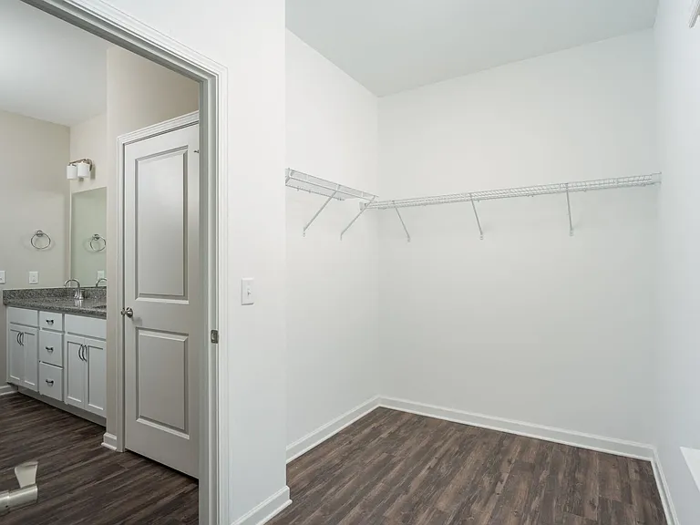 Hamilton Villas — Photo 13