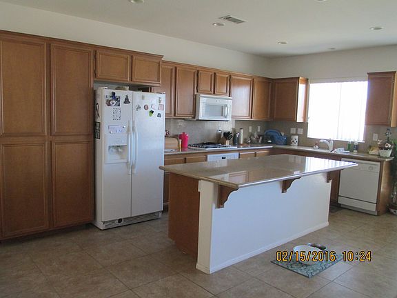 4th image of 62592 N Starcross Dr