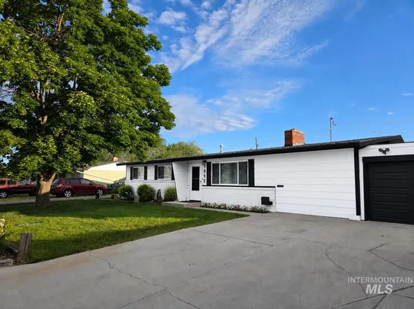 4002 W Normandie Dr, Boise, ID 83705