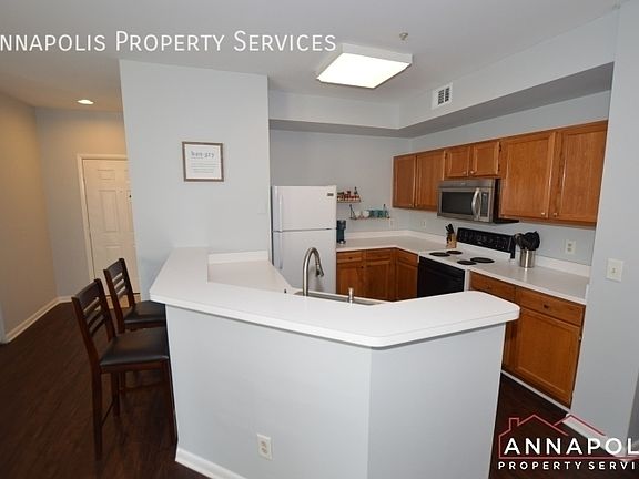 4th image of 60 Sandstone Ct APT H
