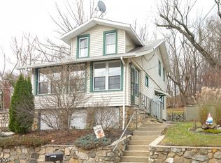 20 Musconetcong Ave, Stanhope, NJ 07874