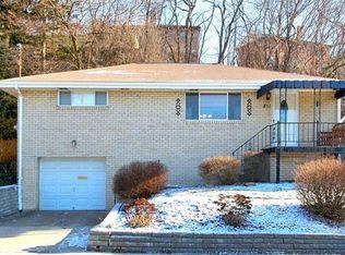 811 Benton Ave, Pittsburgh, PA