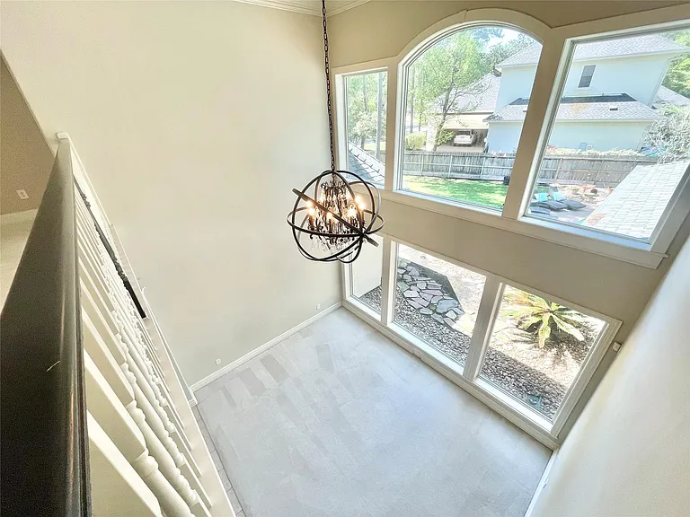3 Maple Loft Pl — Photo 8