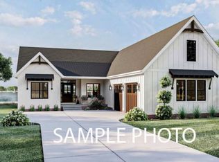 201 Cardinal Ter #106-107-108, Bull Shoals, AR 72619