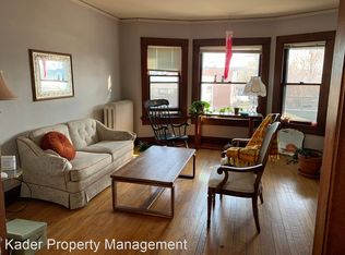 213 S Broom St APT 4, Madison, WI 53703