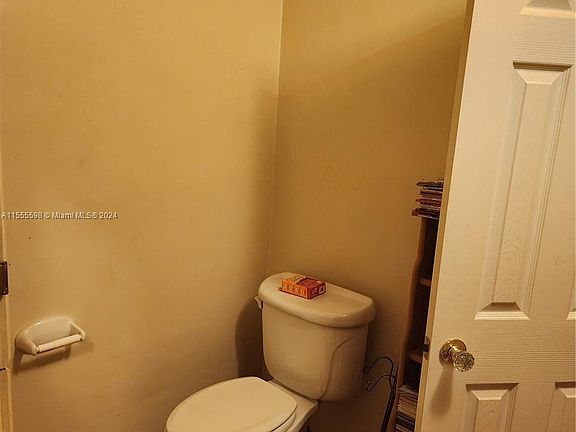 5th image of 9719 N New River Canal Rd APT 308