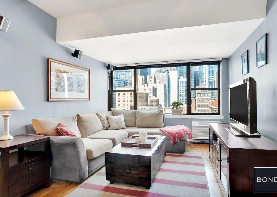 1st image of 210 E 36th St APT 12F
