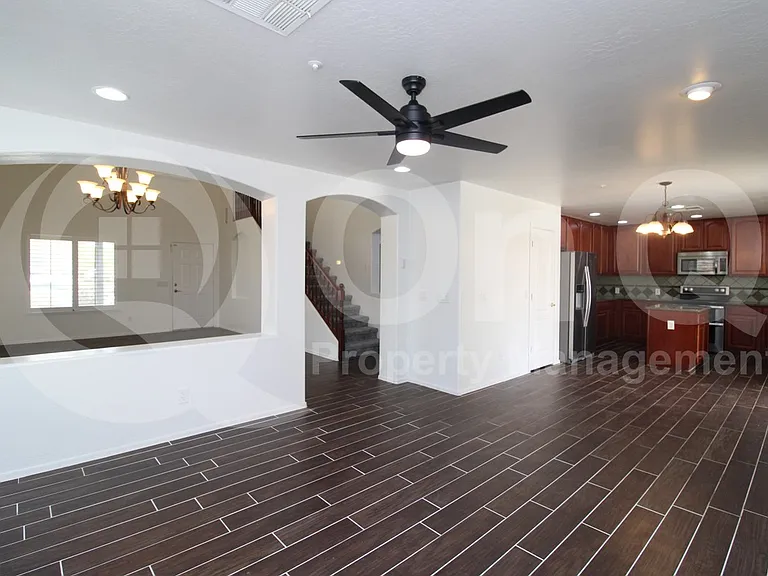 30384 N 128th Ln — Photo 9