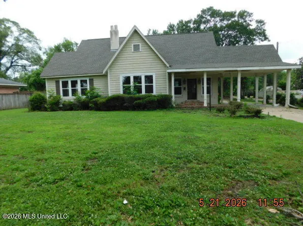 111 E President Ave, Greenwood, MS 38930