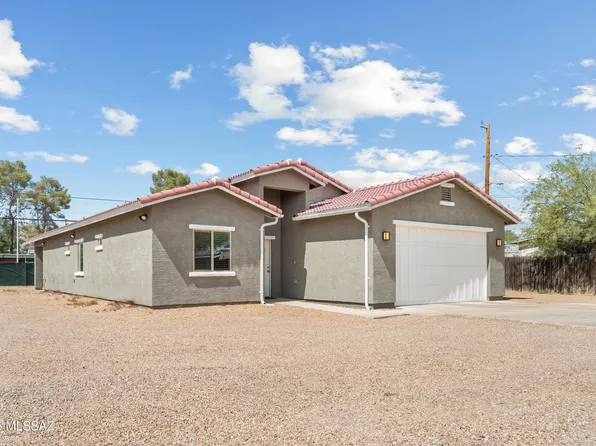 1941 E Greenlee Rd, Tucson, AZ 85719