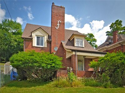 8891 Frankstown Rd, Pittsburgh, PA, 15235