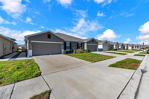 18276 Turning Leaf Cir Photo 1