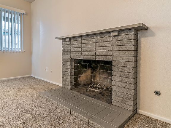 3rd image of 615 W Avenue J12
