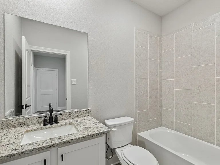 929 Emerson Dr — Photo 20