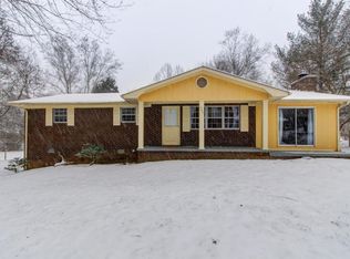 408 Meadow View Dr, Maynardville, TN 37807