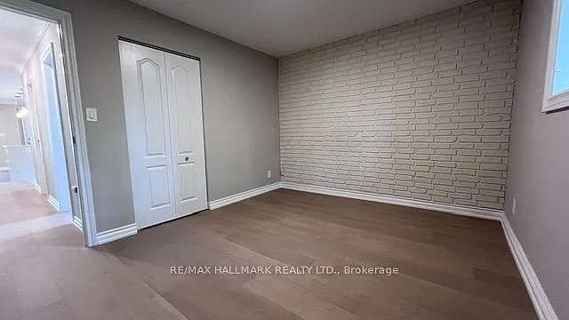 758 Botany Hill Cres — Photo 10