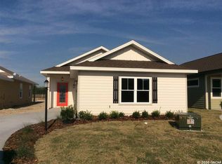 24662 SW 17th Pl, Newberry, FL 32669