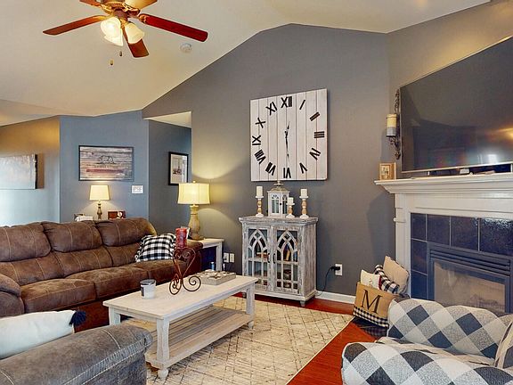 5th image of 5710 Copperleaf Dr