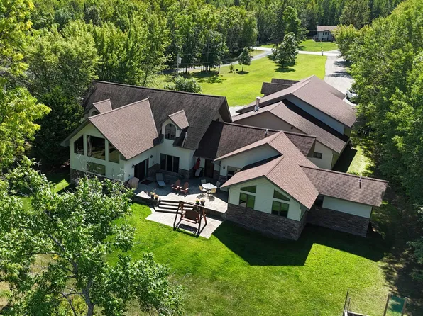 3579 Town Rd #415, International Falls, MN 56649