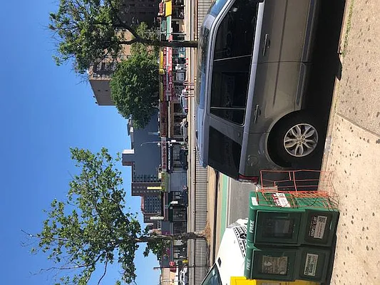 Rented by 18 REALTY | media 21