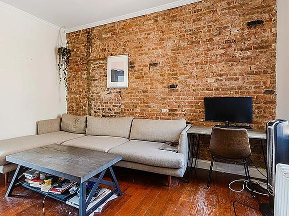 3rd image of 380 Broome St APT 15