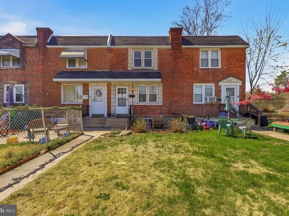 950 Taylor Dr, Folcroft, PA 19032