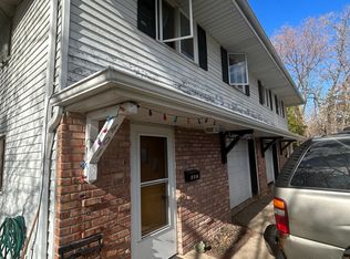 401-403 Monroe Pl, Hopkins, MN 55343