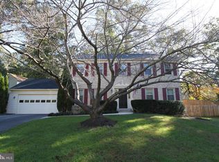 6409 Brentford Dr, Springfield, VA 22152