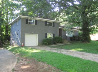1814 Santa Cruz Dr, Decatur, GA 30032