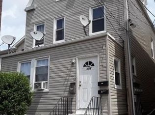 716 S 20th St, Newark, NJ 07103