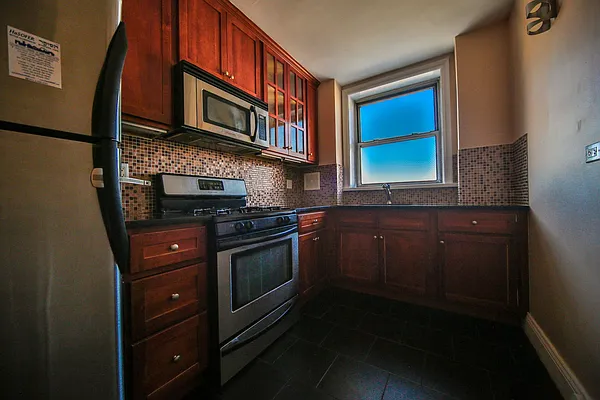 Sold by Remax Edge | media 33