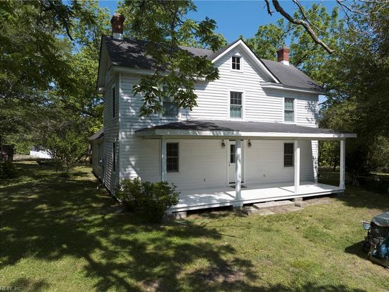 7981 Indian Rd, Gloucester, VA 23061