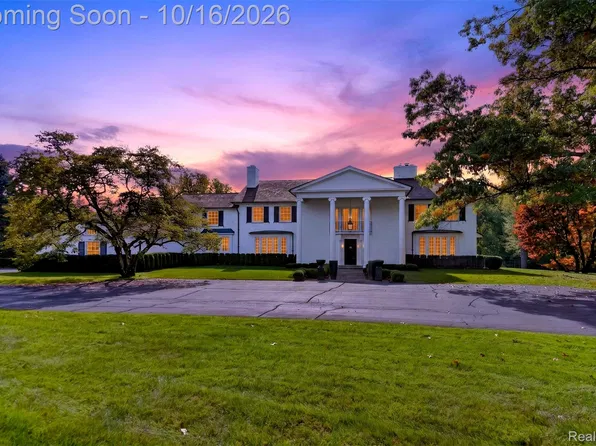 271 Lone Pine Rd, Bloomfield Hills, MI 48304