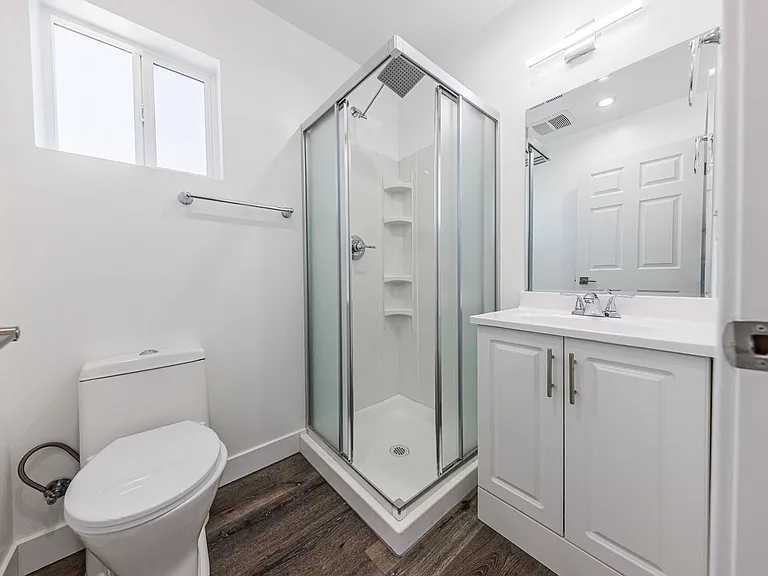 3015 Alsace Ave — Photo 41