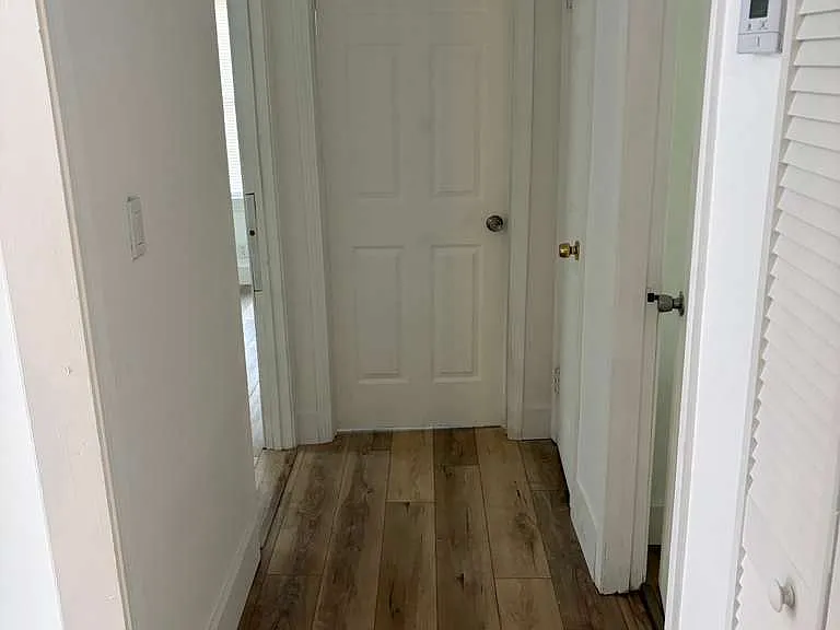 2928 Diana Dr SW — Photo 9
