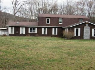 16 Wildlife Ln, Warren, PA 16365