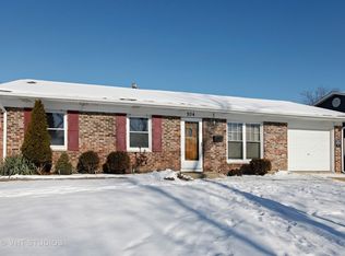 204 Karen Ave, Romeoville, IL 60446