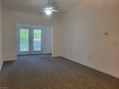 923 Windcastle Ln #301 — Photo 4