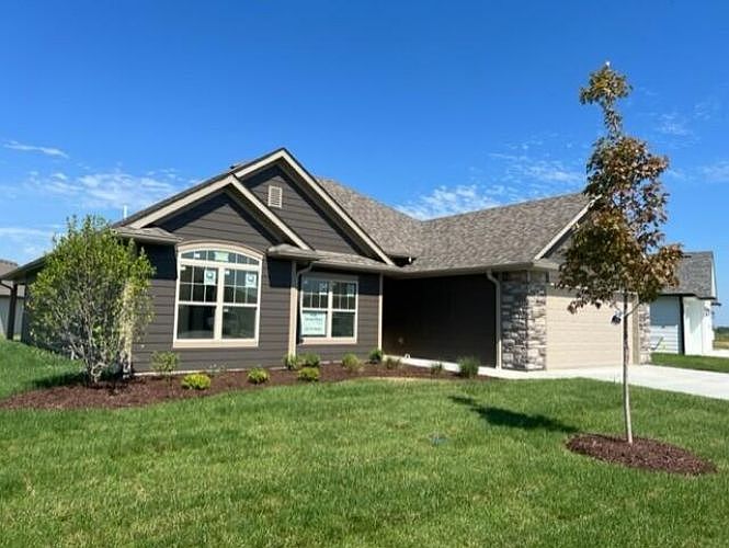 1st image of 4709 Kenora Dr