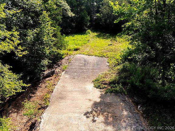 3rd image of 2 State Highway 271