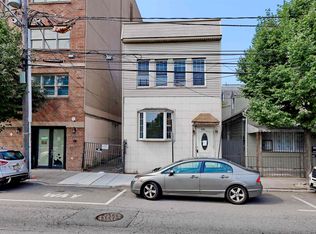 539 30th St, Union City, NJ 07087
