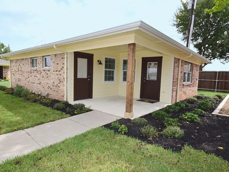 Buffalo Ridge Apartments — Photo 1