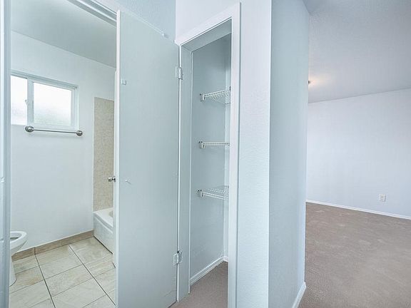 3rd image of 367 S 34th St