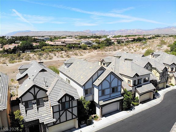 3rd image of 9213 Tudor Park Pl
