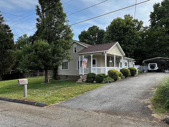 2nd image of 4335 1st Street Pl NE