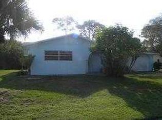 821 SE Preston Ln, Port Saint Lucie, FL 34983