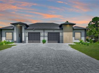 857/859 Eisenhower Blvd, Lehigh Acres, FL 33974