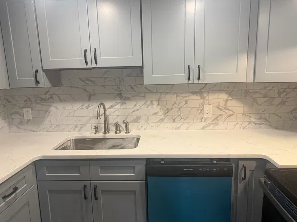 1475 Raritan Rd, Clark, NJ 07066